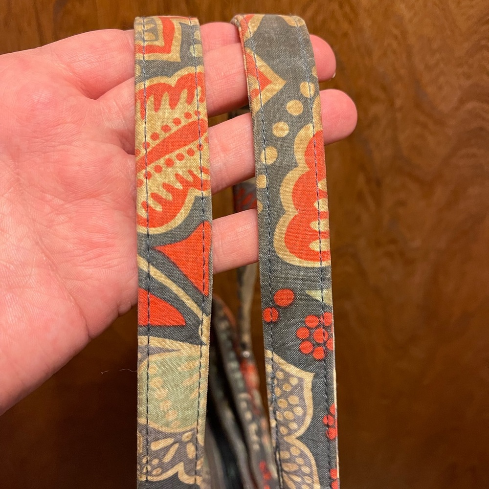 Vera Bradley - purse - gray w/orange, lavender & aqua - used - Picture 4 of 7